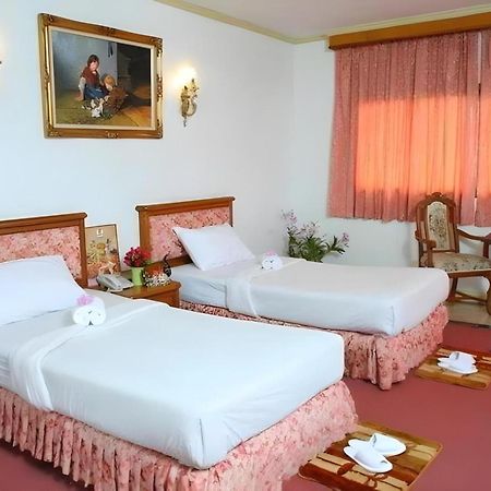 נונטאבורי Oyo 75466 -13 Coins Bang Yai Hotel מראה חיצוני תמונה