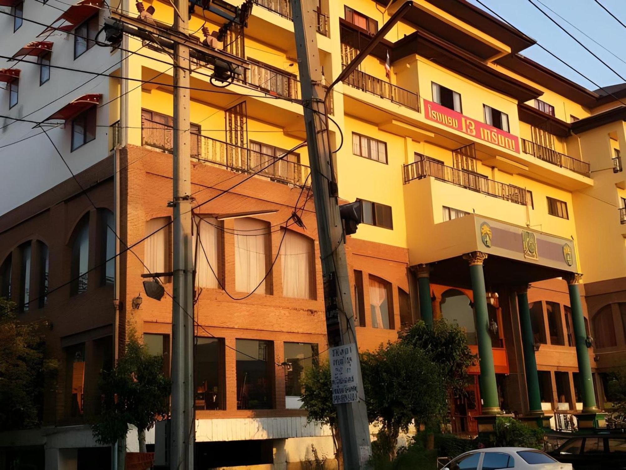 נונטאבורי Oyo 75466 -13 Coins Bang Yai Hotel מראה חיצוני תמונה